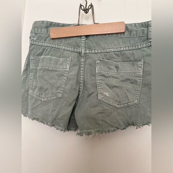 Free People Green Distressed Mid Rise Raw Hem Denim Shorts - Picture 2 of 7